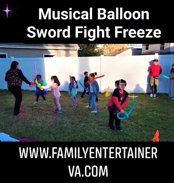 Balloon Twisting Extravaganza Party - Virginia Beach -musical balloon sword fight freeze